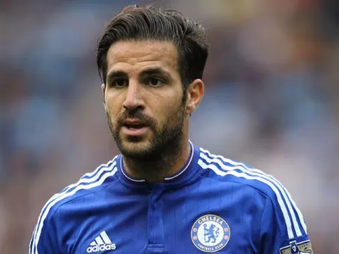 Rời Chelsea, Fabregas có thể gia nhập 2 CLB này