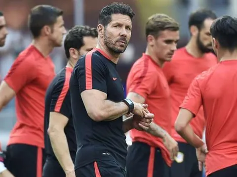 Ronaldo cực ghét chiến thuật của HLV Simeone