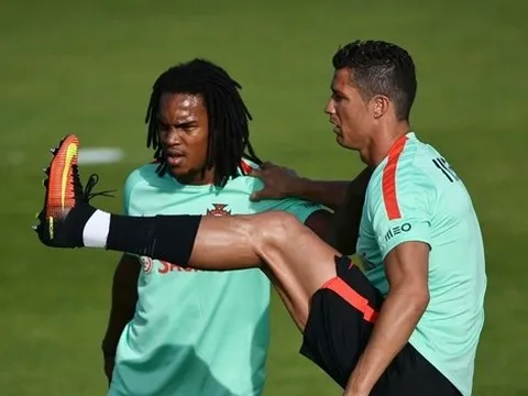 Ronaldo hết kỳ nghỉ có gái lạ, trở về tuyển Bồ Đào Nha