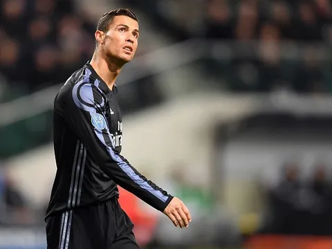 'Ronaldo may mắn trở thành khán giả xem Real thi đấu'