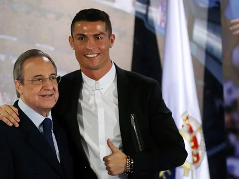 Florentino Perez cũng khó hiểu như cử tri Mỹ?