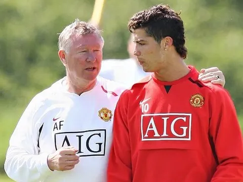 Sir Alex ca ngợi Ronaldo là thiên tài nỗ lực