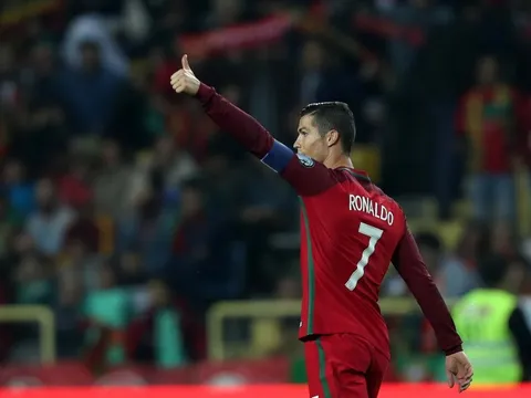 Ronaldo tự nhận hay nhất thế giới