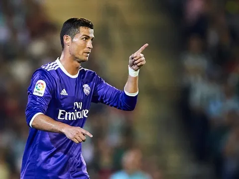 Bí ẩn thần dược tăng năng lượng cho Ronaldo