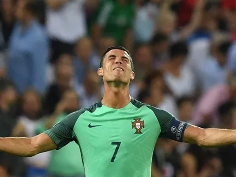 Góc Lưu Ngọc Hùng: Góc khuất sau lưng Ronaldo