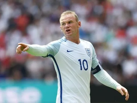 Rooney sắp đưa ra quyết định cuối cùng tại Man Utd