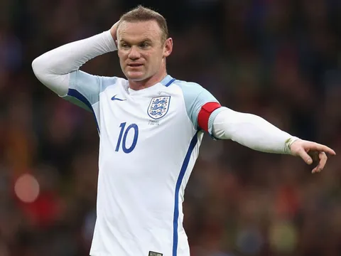 Rooney bị chỉ trích thậm tệ sau chiến thắng