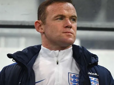 Rooney chấp nhận bị ruồng bỏ một cách đầy đẳng cấp