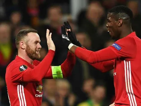 Rooney được khen 'đẳng cấp' sau trận M.U 4-0 Fenenoord
