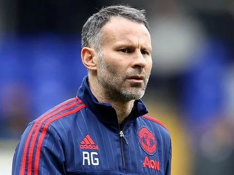 Ryan Giggs sắp làm thầy Bale, Ramsey?