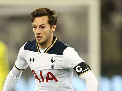 Hull City phá vỡ kỉ lục chuyển nhượng vì sao Tottenham