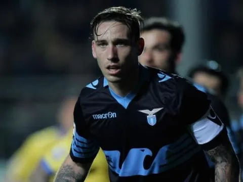 Sao Argentina nói không với Arsenal và Liverpool