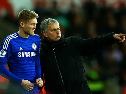 "Mourinho cho tôi thấy sự khắc nghiệt của bóng đá"