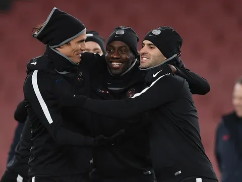 Sao PSG thoải mái đùa giỡn trên sân tập, sẵn sàng đánh bại Arsenal