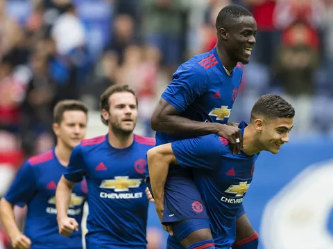 Sao trẻ muốn trở lại, Mourinho có đón chào?
