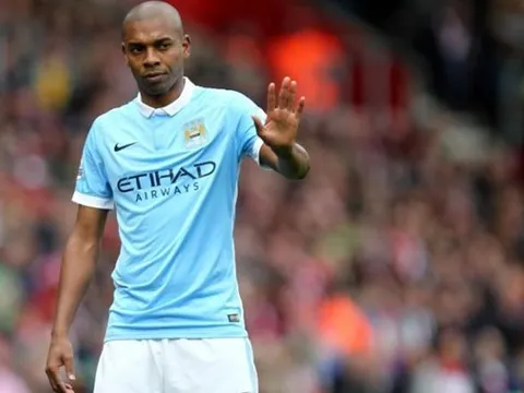 20 sao Premier League hết hạn hợp đồng sau mùa giải 2016/17