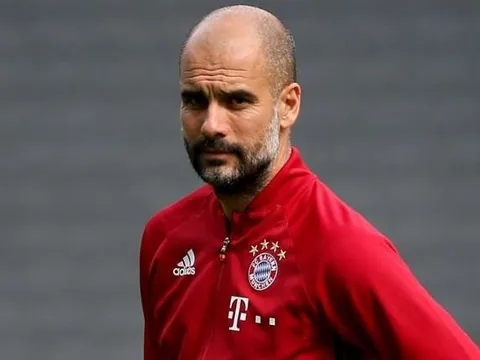 Sau Mourinho, đến lượt Pep Guardiola bị chê bai