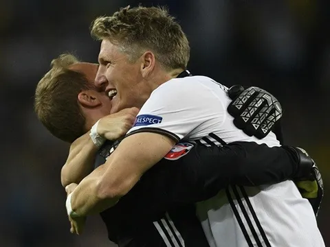 Schweinsteiger: "Lâu lắm rồi tôi mới lại ghi bàn"