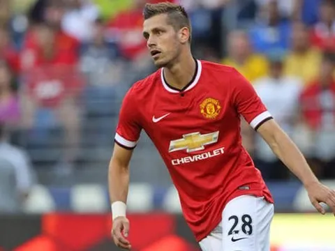 Schneiderlin trên đường thành 'Schweinsteiger mới' của MU