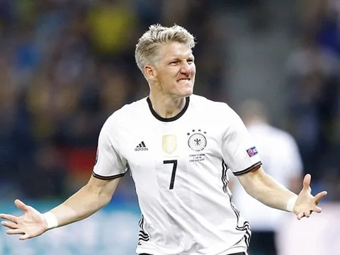 Đồng đội kêu gọi Mourinho kiên nhẫn với Schweinsteiger