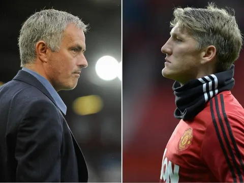 Mourinho loại Schweinsteiger: 'Chúng tôi có quá nhiều cầu thủ'