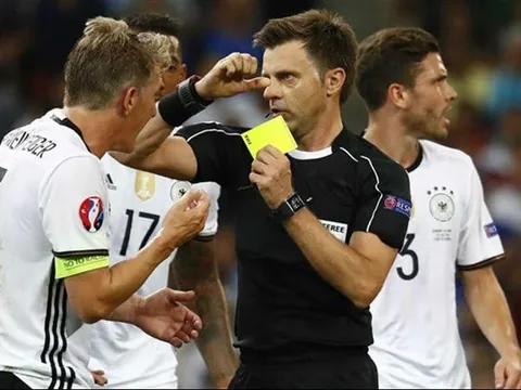 Thành tội đồ trận thua Pháp, Schweinsteiger chia tay ĐT Đức?