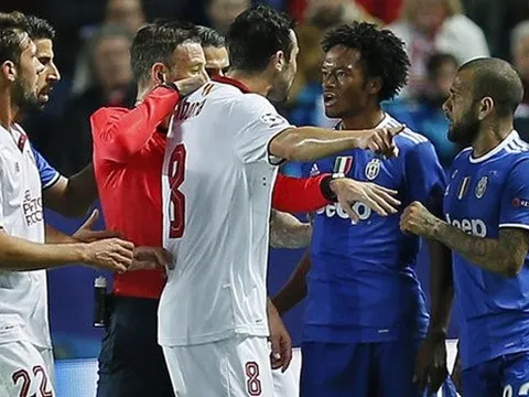 Sevilla 1-3 Juventus (vòng bảng Champions League)