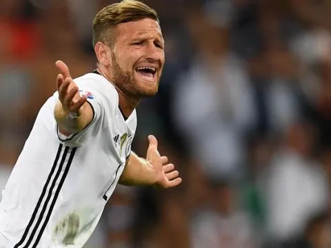 Arsenal vẫn chưa hết hy vọng với Mustafi