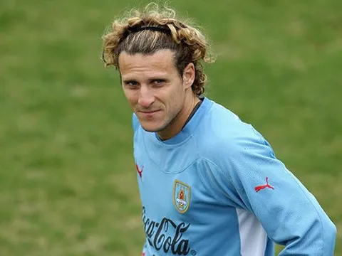 Siêu sát thủ người Uruguay, Diego Forlan