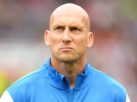 Siêu trung vệ Jaap Stam