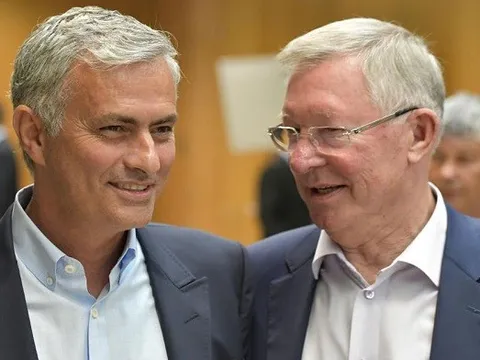 Sir Alex Ferguson: Không phải M.U, Barca và Real mới vô đối