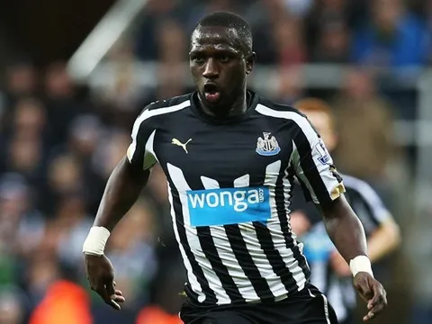 Benitez: Chồng đủ tiền cũng chưa chắc mua được Sissoko