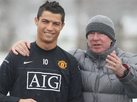 Sốc: Sir Alex từng “ép” Ronaldo tới Barcelona