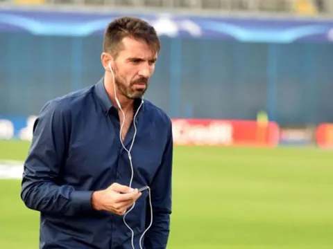 'Sớm muộn gì tôi cũng như Casillas'