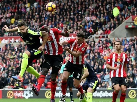 Song sát nổ súng, Wenger hứa chơi 4-4-2