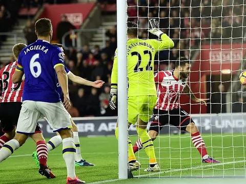 Southampton 1-0 Everton (vòng 13 Ngoại hạng Anh)