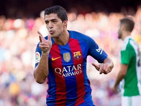 Luis Suarez “vô đối” về khoản lập hat-trick