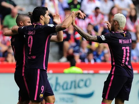 Suarez, Neymar thay nhau lập công, Barca quên Messi trong ngày đại thắng Gijon