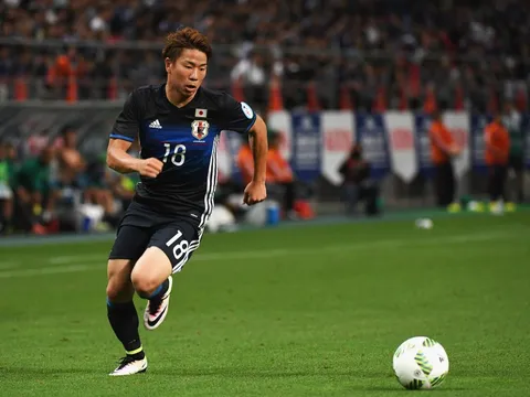 Takuma Asano thể hiện ra sao trước khi đến Arsenal?