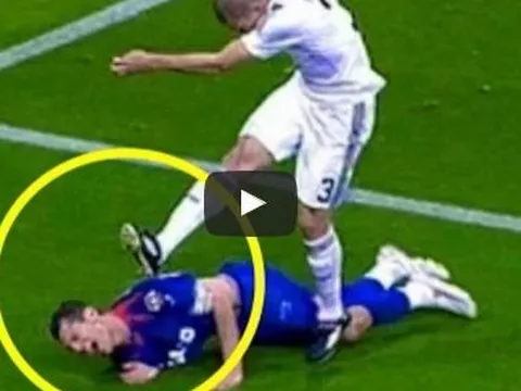 Tất cả 6 tình huống dẫn để thẻ đỏ của 'gã đồ tể' Pepe