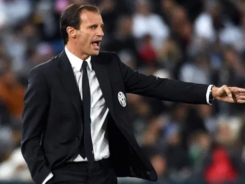Thảm bại, Allegri tố Genoa chơi quá bạo lực