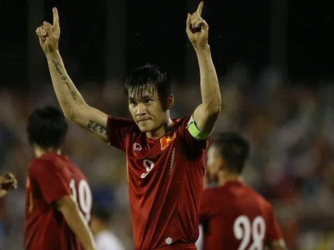 Thành Lương thay Công Vinh đeo băng thủ quân?