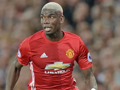 Thi đấu thăng hoa, Pogba có mặt trong đội hình tiêu biểu Europa League