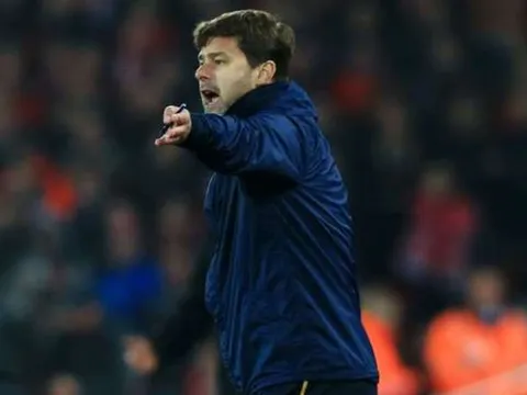 Thua đau tại League Cup, HLV Pochettino cay cú Liverpool