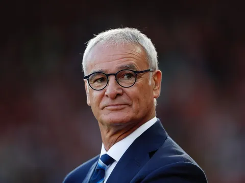 Thua thảm M.U, Ranieri phản ứng ra sao?