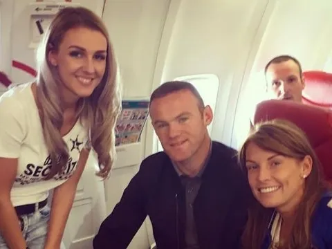 Tiền chất như núi, Rooney vẫn siêu tiết kiệm