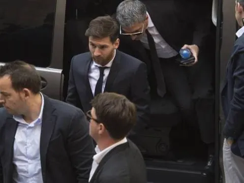 Tiết lộ động trời: Có kẻ muốn Messi rời Barca