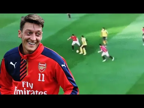 Tình huống Mesut Oezil xỏ háng Carrick (M.U 1-1 Arsenal)