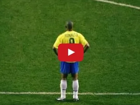 Top 30 kĩ năng qua người cực độc của Ronaldo