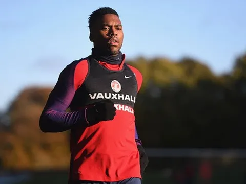 Tottenham sẵn sàng 'cứu vớt' Sturridge